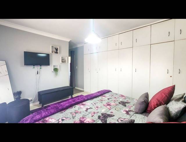 4 BEDROOM HOUSE FOR SALE IN BIRCHLEIGH